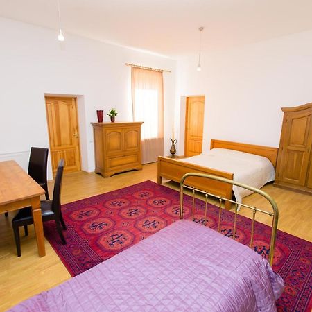 Old Town Apartments Alytus Bagian luar foto