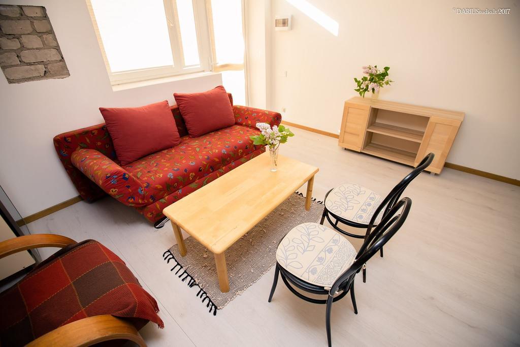 Old Town Apartments Alytus Bagian luar foto