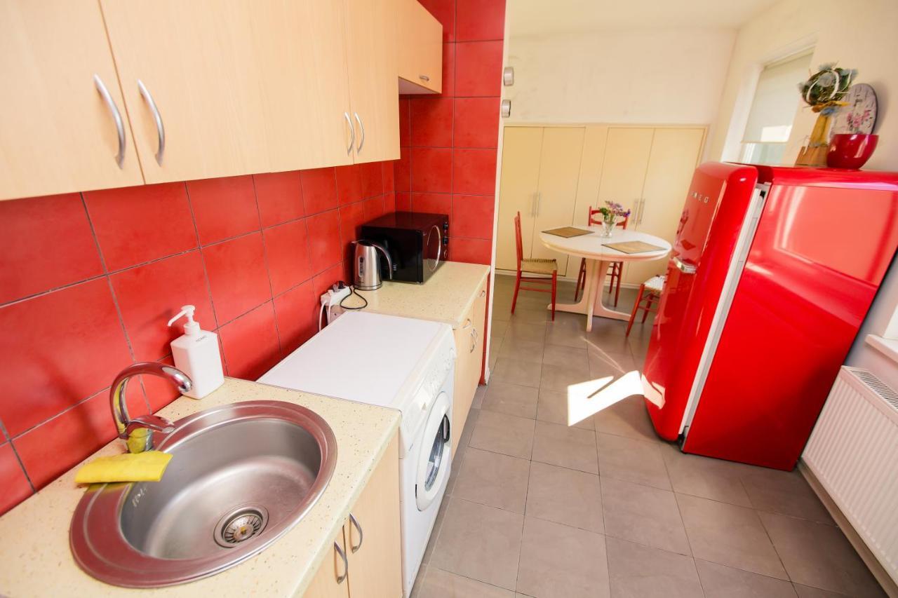 Old Town Apartments Alytus Bagian luar foto